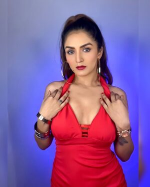 Trishaa Kamlakar Instagram - Feeling fiery in red ❤️‍🔥 

 #fyp #photoofday #instagood #explorepage #redhot #red #ootd #lookbook #Lovtrishaa