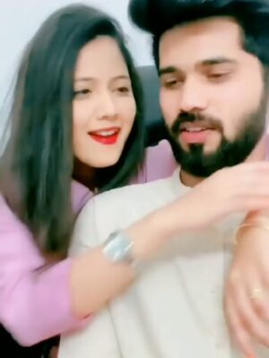 Trupti Rane Instagram - Happiest birthday to my star @vishalphale7811 ❤️ 🌏i wanted to wish uh very best but you have already me 😂😂 on you’re birthday i wish that god blesses uh with good health, happiness love , success in your every walk of life,  you truly deserve it 🥰 this birthday im not with you but we’ll celebrate it later 🥹 everything in my life starts with you n ends with uh ❤️ tu kayam boltos ki mi tujhasathi lucky ahee but khar sangyla gel tr apn doghe ekmekan sathi lucky ahot ❤️ मी कायम तुझ्या सोबत आहे ❤️once again happy birthday 🌏 khup sare preem ❤️🥰 miss me ok 😂