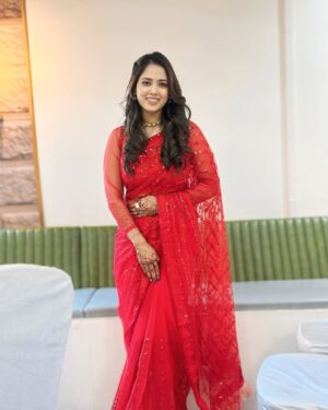 Trupti Rane Instagram - Life is too short to argue just say 
बाईईईईई……. And move on ❤️‍🔥✨
.
.
Mua - @bunny_6927_ 
.
.
.
#bunny #trending #cute #smile #viral #insta #instadaily