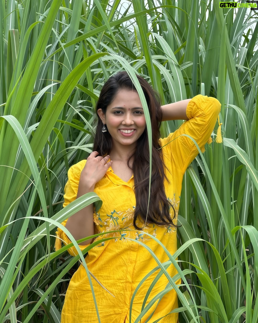 Trupti Rane - 108.7K Likes - Kashi ahe sarja raajachi jodi ?? 
.
.
.
Outfit- @trend_fashioncollection 
.
.
.
.
.
#bunny #trending #kolhapur #love #cute #smile #viral