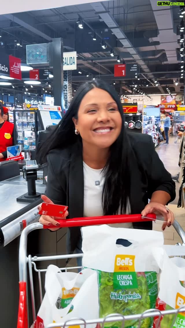 Tula Rodríguez - 376 Likes - Hermana... ¿tú también sientes que todo está carísimo? 
😩Yo andaba igual, viendo el total en caja y sudando frío... Peeero, con mis Tarjetas oh! o la oh!pay, en plazaVea me devuelven el 1% de mis compras en platita directo a la app AGORA 💸✨

¿Tú ya estás aprovechando ese 1%? 👀👇​

@tarjetaoh
 #descuentos #tarjetaoh #plazaVea Publicidad