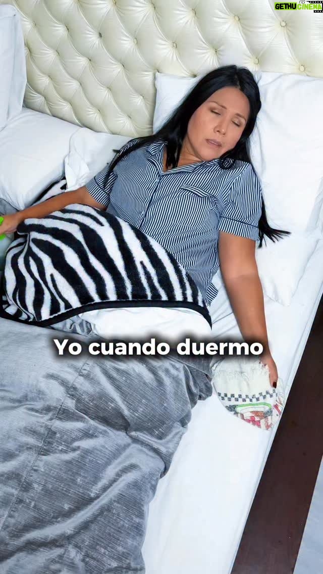 Tula Rodríguez - 792 Likes - Hermana les cuento que la semana pasada mi Mari me abandonó, se fue de vacas y literal así fueron mis mañanas 😆 
Alguien más como yo ????
#diosesbueno #limpieza #vidademama