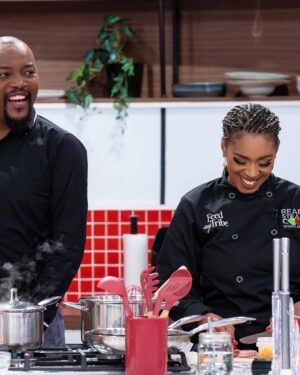 Tumi Morake Instagram - Catch tonights episode of @readysteadycooksa with myself and @mrjordanflyy as we cook it out on @sabc3 , where we make “the things that make the pots cannot make the pots to be done” & If you dont gerrit forget about it. Just tune in tonight to witness the vibes and insights.

Hosted by yours truly: : @moshendiki 

GreenTeam Chef’shenko: @lornamaseko 

RedTeam Chef’shenko: @mmule_setati 

#tumibathong #hauweng #berekamosadi #readysteadycook #chef #cheflife #sabc3 #episode #food #fun