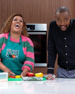Tumi Morake Instagram - Catch tonights episode of @readysteadycooksa with myself and @mrjordanflyy as we cook it out on @sabc3 , where we make “the things that make the pots cannot make the pots to be done” & If you dont gerrit forget about it. Just tune in tonight to witness the vibes and insights.
Hosted by yours truly: : @moshendiki
GreenTeam Chef’shenko: @lornamaseko
RedTeam Chef’shenko: @mmule_setati
#tumibathong #hauweng #berekamosadi #readysteadycook #chef #cheflife #sabc3 #episode #food #fun