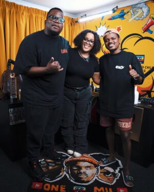 Tumi Morake Instagram - Another comedian Today, on a brand new episode of #Podcastandchill
Asdesheni🔥🍾