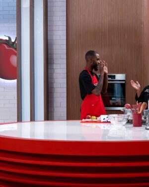 Tumi Morake Instagram - Catch tonights episode of @readysteadycooksa with myself and @mrjordanflyy as we cook it out on @sabc3 , where we make “the things that make the pots cannot make the pots to be done” & If you dont gerrit forget about it. Just tune in tonight to witness the vibes and insights.

Hosted by yours truly: : @moshendiki 

GreenTeam Chef’shenko: @lornamaseko 

RedTeam Chef’shenko: @mmule_setati 

#tumibathong #hauweng #berekamosadi #readysteadycook #chef #cheflife #sabc3 #episode #food #fun