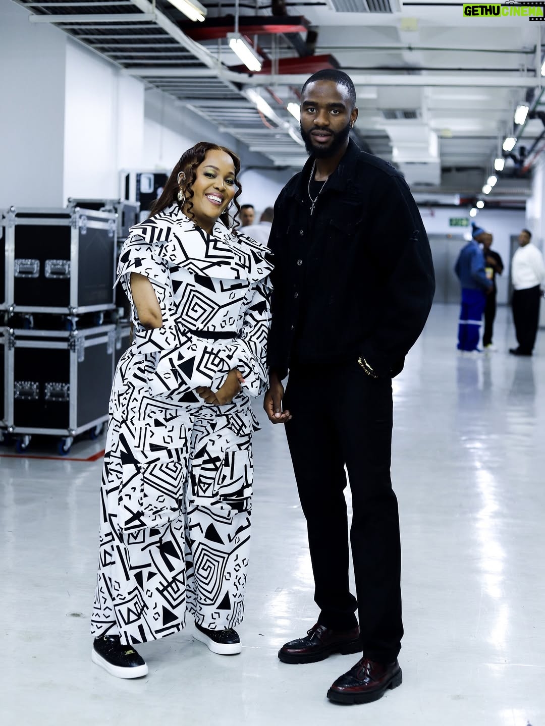 Tumi Morake - 1.8K Likes - What a night to remember! We came with the fire, we roasted & most of all we had some laughter! First and far most I’d like to extend my gratitude to my new bestie, the honourable Helen Zille who came through to the playground to have a bit of fun at the @laughafricacomfest this weekend, to the wonderful panel members who came free range ready marinated for the braai (South’aahh Way) 😋🫶🏾 yahhh norr, @trevorgumbi  we entered them!  And special shoutout to @showmaxonline for “showing” and trusting me to run it through again this year! #berekamosadi Not to forget @stuart_taylor_comic and the entire production team for always showing love to not just South African comedy but bringing the international acts to come and have a good time and experience the great wonders of our country. ❤️
South Africa, thank you for coming in numbers, the love and support y’all continue to give to comedy! 
If you missed the Live event, worry not! Stream it on @showmaxonline😉
Otherwise, danko is thank you! 

MUA: @amahlembonani_ 
Nails: @cremabeauty_sa 
Driven by: @primoexecutivecars 
Dressed by: @jordeazyjonrda
Shot by: @sihlesosick
Red carpet: @kentse_masilo
Venue: @sandtonconventioncentre
 
 

#tumibathong #berekamosadi #hauweng #aflyymrs #firstladyofcomedy #laughafricacomedyfestival #laughafrica #laughafricaroast #laughafricacomfest #laughafricaonshowmax #southafricancomedy #comedy