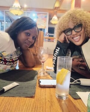 Tumi Morake Instagram - If i told you how hard I’ve fought just to show up this week you’d say I’m bs’ing you. I am grateful for the slivers of light that came together to create a solid beam. 🤍🌸 #grateful #mattersoftheheart
