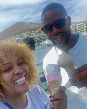 Tumi Morake Instagram - If i told you how hard I’ve fought just to show up this week you’d say I’m bs’ing you. I am grateful for the slivers of light that came together to create a solid beam. 🤍🌸 #grateful #mattersoftheheart