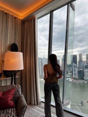 Tyna Dwi Jayanti Instagram - #AboveBeyond experience at @marinabaysands , it’s only Day 1 but im having so much fun already 🤌🏼