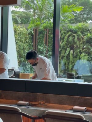 Tyna Dwi Jayanti Instagram - #AboveBeyond experience at @marinabaysands , it’s only Day 1 but im having so much fun already 🤌🏼