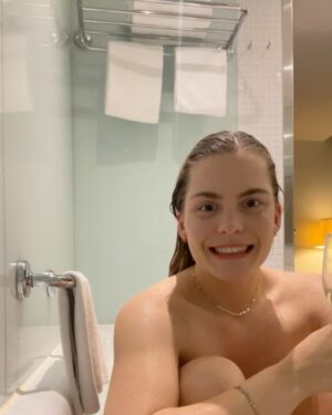 Ulrikke Falch Instagram - Voksenlivet