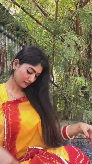 Umisha Ashar Instagram - 💛🌻🍁 #reels #reelfilit #instagood #explorepage