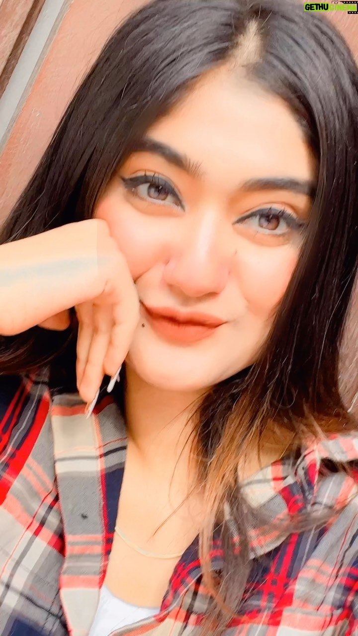 Umisha Ashar - 111.1K Likes - 🫣🤣Because jo sochte he vo Do kodi ke hi he🤪