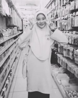 Ummi Nazeera Instagram - Justice for Zara 🕊️
A bright life taken too soon.
#JusticeForZara