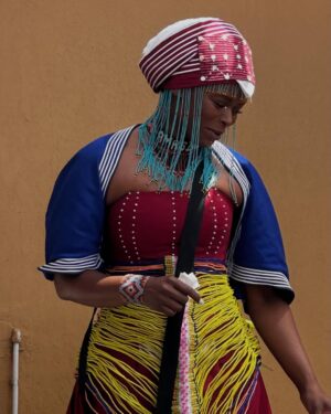 Unathi Nkayi Instagram - As we draw to the end of INTERNATIONAL WOMEN’S month and as I mature I’ve realised that I feel the most powerful and sexy when I am feminine in my traditional attire. CAMAGU bafazi belilizwe. CAMAGU bafazi besizwe sethu.