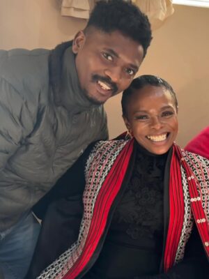 Unathi Nkayi Instagram - FAREWELLS
My family has had to bury someone every month in the EC this entire year of 2025.
Phofu my father started the farewells with his passing and burial in Jan and izolo we buried my mother’s LAST LIVING brother uMaseyida.
Mourning is a weird MF coz as much as it is painful we are ALSO surrounded by family that we don’t see everyday.
We have promised eachother a reunion THIS year after ukukhululwa izila🤞🏾
I KHANT wait.
I love you Bantase♥️