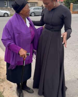 Unathi Nkayi Instagram - A beautiful send off with friends and family♥️
