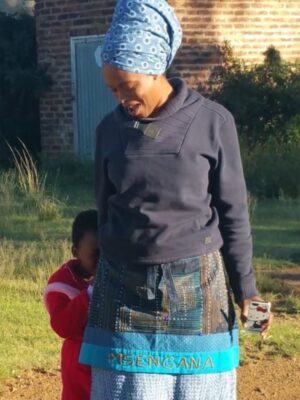 Unathi Nkayi Instagram - It’s your birthday and we’re apart for the first time. I’m a bag of mixed emotions BUT my heart is filled with so much pride. I love you up to God my baby. You have made me a better person. I admire the young lady you are choosing to be. Thank you for being you. Happy Birthday Mboshla. Happy Birthday my MooMoo🫶🏾♥️♥️♥️♥️♥️♥️ Happy 14th Birhday my Twin. I LOVE YOU