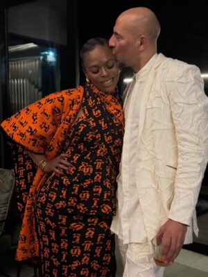 Unathi Nkayi Instagram - NAKED APE
Last night we celebrated our friend the giant creator and owner of @nakedapeofficial @shaldonkopman at SA Fashion week as he showcased his beautiful and luxurious pieces.
So much love in one room and as you know……after the show was the after party…….👀 Nope there was no hotel lobby🏃🏾♀️🤣🤞🏾🫶🏾♥️🇿🇦💯
Dressed and styled by the man himself🫶🏾 My jewellery is from @saltjewellery_sa
Thank you my friend🙏🏾
