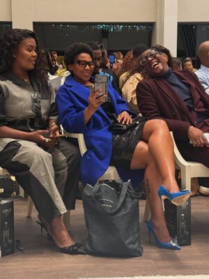 Unathi Nkayi Instagram - NAKED APE
Last night we celebrated our friend the giant creator and owner of @nakedapeofficial @shaldonkopman at SA Fashion week as he showcased his beautiful and luxurious pieces.
So much love in one room and as you know……after the show was the after party…….👀 Nope there was no hotel lobby🏃🏾♀️🤣🤞🏾🫶🏾♥️🇿🇦💯
Dressed and styled by the man himself🫶🏾 My jewellery is from @saltjewellery_sa
Thank you my friend🙏🏾