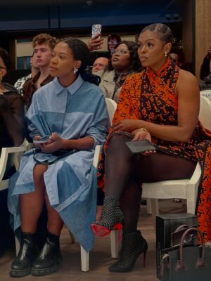 Unathi Nkayi Instagram - NAKED APE
Last night we celebrated our friend the giant creator and owner of @nakedapeofficial @shaldonkopman at SA Fashion week as he showcased his beautiful and luxurious pieces.
So much love in one room and as you know……after the show was the after party…….👀 Nope there was no hotel lobby🏃🏾♀️🤣🤞🏾🫶🏾♥️🇿🇦💯
Dressed and styled by the man himself🫶🏾 My jewellery is from @saltjewellery_sa
Thank you my friend🙏🏾