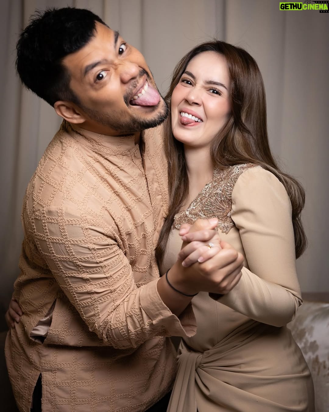Uqasha Senrose - 50.6K Likes - our 2nd day raya 🌹 

@fiziwoo @kaifiziwoo
