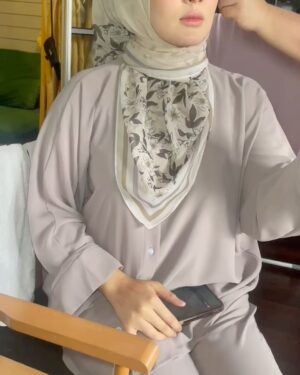 Uqasha Senrose Instagram - thankyou for my @deq_yan and also my @ochobridalstyling memcantik kan qasha tadi 💕 .. sayang korang 

ada live tiktok tadi for @callabeauty_hq 💕