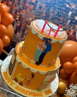 Uqasha Senrose Instagram - HAPPY BIRTHDAY TO ME ✨ dah 23 tahun dah saya 🤪 Alhamdulilah untuk semua nya dan sekarang qasha dah jadi Ibu .. heheh happy sebab kali ni celebrate ada anak 💕
#uqashasenrose