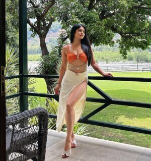 Utkarsha Raturi Instagram - ♥️♥️
.
.
.
.
.
#trending#viral#explore
#stay#staycation#photography#travelphotography#fyp#jimcorbett#uttrakhand