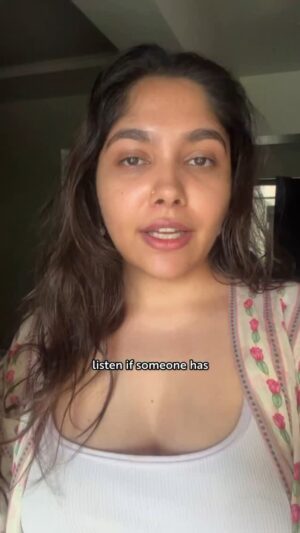 Vagmita Jiji Instagram - my condolences to anyone who’s been cheated on but good riddance tbh 💅🏼

#relationships #indianreels #indianmemes #indianmemesdaily #funnyreels #boyfriend #cheating