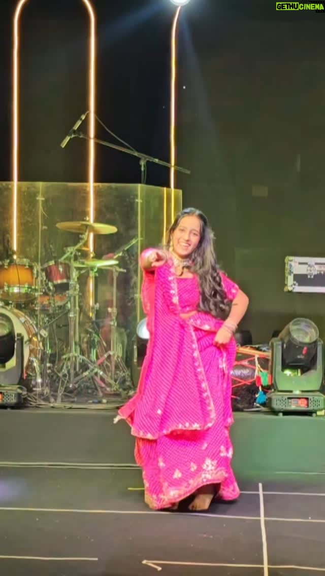 Vaidehi - 28.4K Likes - Salaam-E-Ishq❤️ 
🧠 @sonali.bhadauria maam💗
#salaameishq #sangeet #reels #trending #viral #fypシ #explore #vaidehi_theperformer