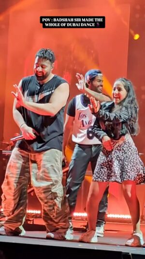 Vaidehi Instagram - @badboyshah SIR ABSOLUTELY ROCKED YESTERDAY NIGHT IN #DUBAI WITH 70,000 people at @emirateslovesindia 🇦🇪❤️🔥
It was a DREAM COME TRUE when HE CALLED ME ON STAGE TO PERFORM WITH HIM✨😆 WHAT AN AMAZING EXPERIENCE 💕 @badboyshah sir you are the most talented and so humble🙌🙏 EXCITED TO PERFORM WITH YOU AGAIN SUPER SOON!!❤️
Also performed with the MOST STUNNING @sharviyadav maam ❤️
@ruelhiphop sir missed you so muchhh!🥲💕 @lovindubai @mydubai @khaleejtimes @gulfnews @timeoutdubai ✨
#badshah #jugnu #badboyshah #dubai #trending #viral #mydubai #lovindubai #vaidehi_theperformer