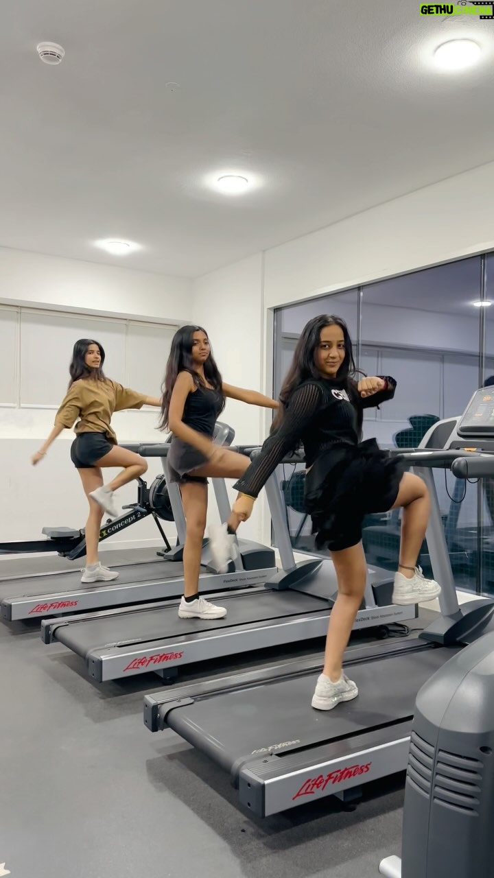 Vaidehi - 8.9K Likes - THIS TREND IN A DIFFERENT WAYY🔥😍 with my cutiess @rishikaaaa__22 @chill.w.hun ❤️ 
#bondedasoncinhas #treadmill #dance #reels #trending #viral #fypシ #explore #vaidehi_theperformer