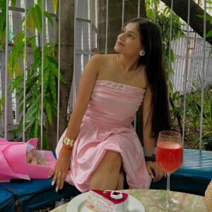 Vaidika laddha Instagram - Birthday Dump🎀🌸