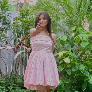 Vaidika laddha Instagram - Birthday Dump🎀🌸
