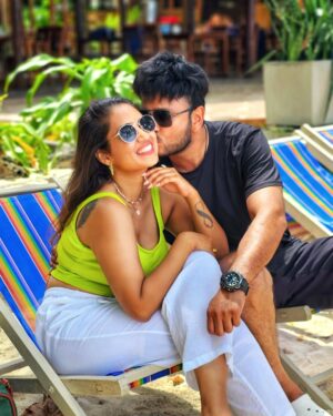 Vaishnavi Naik Instagram - Love is a Food of Life..!!😍
Travel is a Dessert..😋🫶🏻
#travel #memories #beachday #happyme #vacation #phuket #ronavi #beingnavi ✨
