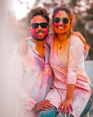 Vaishnavi Naik Instagram - सर्वांना होळी च्या खूप शुभेच्छा..!!😍💛💜💙🩵🩷💚
Happy Holi..!!🎉
#holihai #holi2024 #happyholi #festival #festivalofcolors #ronavi #beingnavi ✨