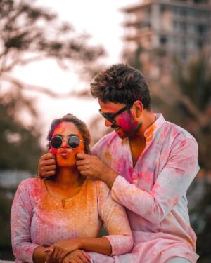 Vaishnavi Naik Instagram - सर्वांना होळी च्या खूप शुभेच्छा..!!😍💛💜💙🩵🩷💚
Happy Holi..!!🎉
#holihai #holi2024 #happyholi #festival #festivalofcolors #ronavi #beingnavi ✨