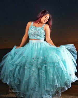 Vaishnavi Naik Instagram - She Turned Her Can'ts into Cans.. And Her Dreams Into Plans..💯💙
Outfit 👗@wearitoncestore
#ootd #blue #photoshoot #sunset #princess #vibes #fashion #fashioninspo #beingnavi ✨