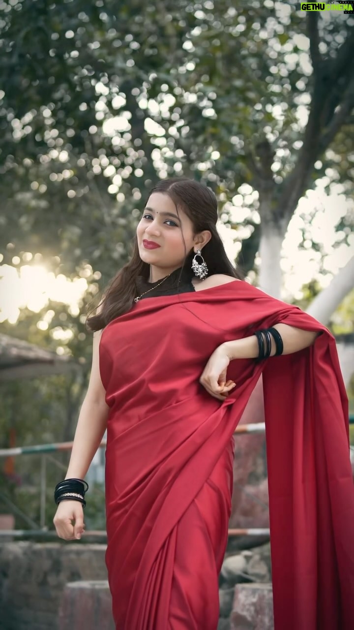 Vaishnavi Seth - 247.1K Likes - 🫶🏻💗

#trendingreels #foryou