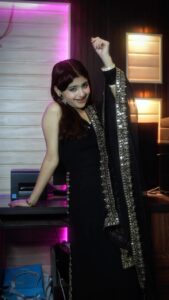 Actress Vaishnavi Seth HD Photos and Wallpapers May 2025