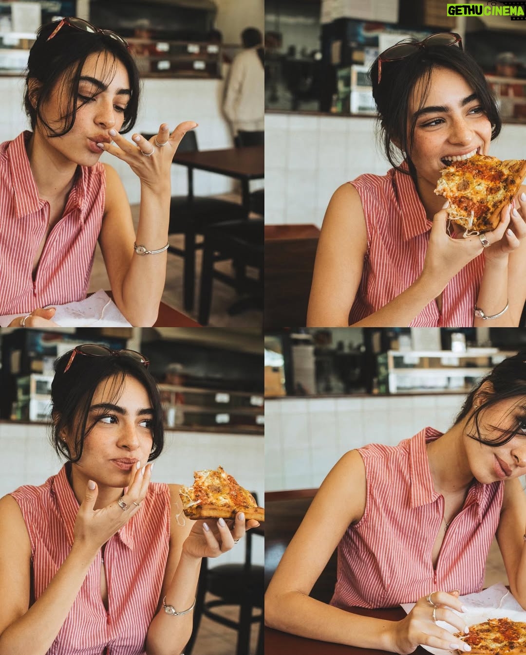 Valentina Buzzurro - 22.1K Likes - 🍕🇮🇹
@brunobicalhoc
