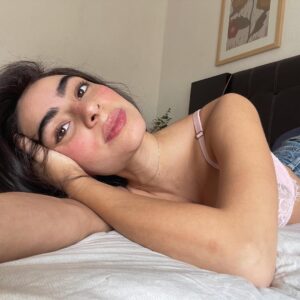 Valentina Buzzurro Instagram - 🌸💘🩷💕💐🌈🌼