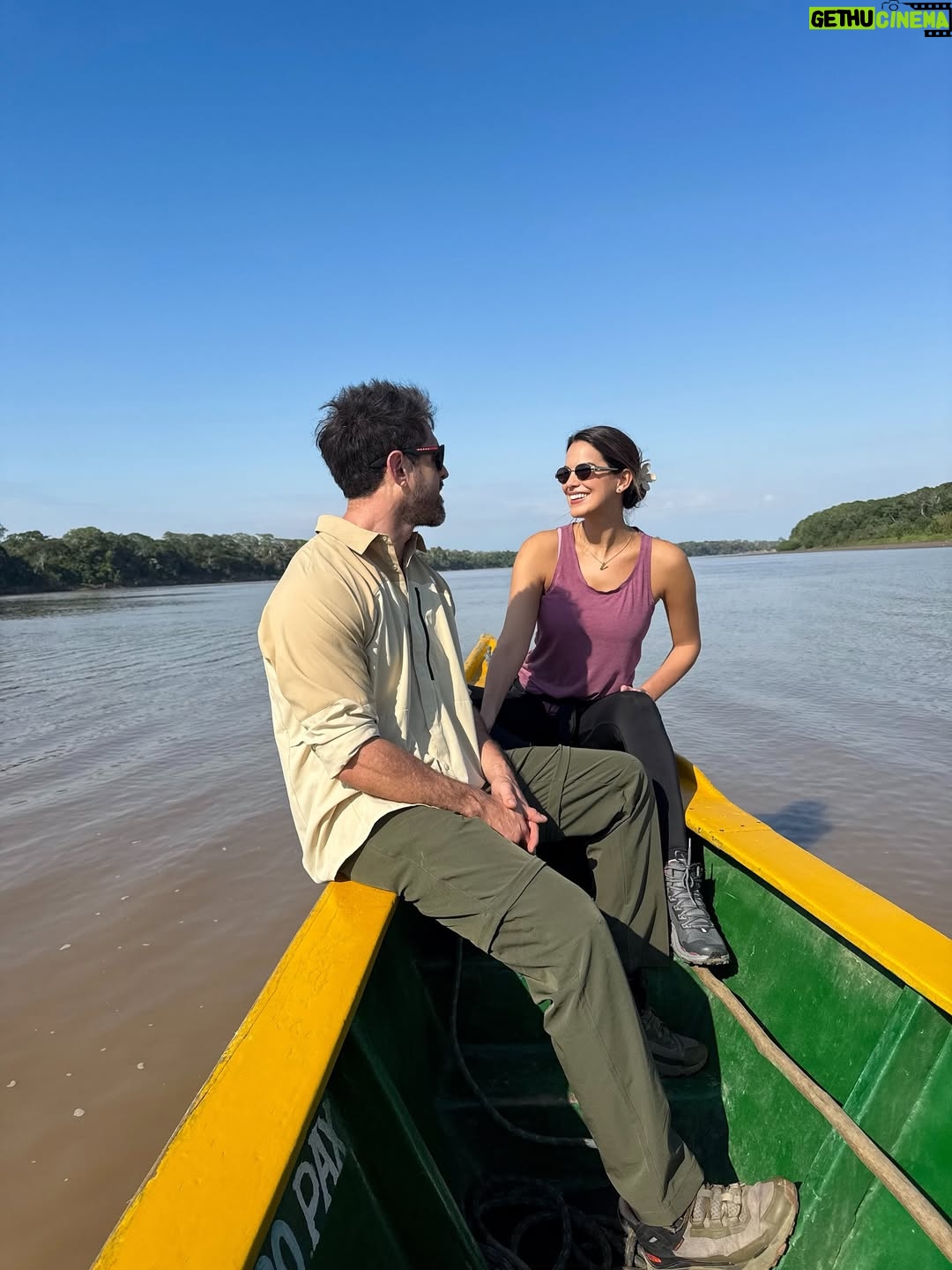 Valeria Piazza - 7.8K Likes - Con mi esposo en Madre de Dios ♥️ conociendo este centro de investigación, rescate, rehabilitación y liberación de animalitos victimas del tráfico de fauna silvestre! 

Es mágico ver como personas de buen corazón les dedican su vida y con mucho esfuerzo puedan tener la segunda oportunidad que ellos merecen para volver a su hogar 🌳🍃 Pd: las nutrias serán liberadas la próxima semana 🥺🫶🏻 @taricaya.eco.reserve @wwfperu