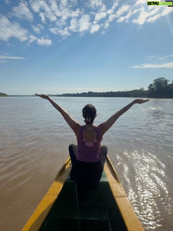 Valeria Piazza - 7.8K Likes - Con mi esposo en Madre de Dios ♥️ conociendo este centro de investigación, rescate, rehabilitación y liberación de animalitos victimas del tráfico de fauna silvestre! 

Es mágico ver como personas de buen corazón les dedican su vida y con mucho esfuerzo puedan tener la segunda oportunidad que ellos merecen para volver a su hogar 🌳🍃 Pd: las nutrias serán liberadas la próxima semana 🥺🫶🏻 @taricaya.eco.reserve @wwfperu