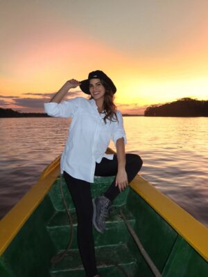 Valeria Piazza Instagram - Los colores en el cielo que nos regaló Madre de Dios 🧡🌳💫
