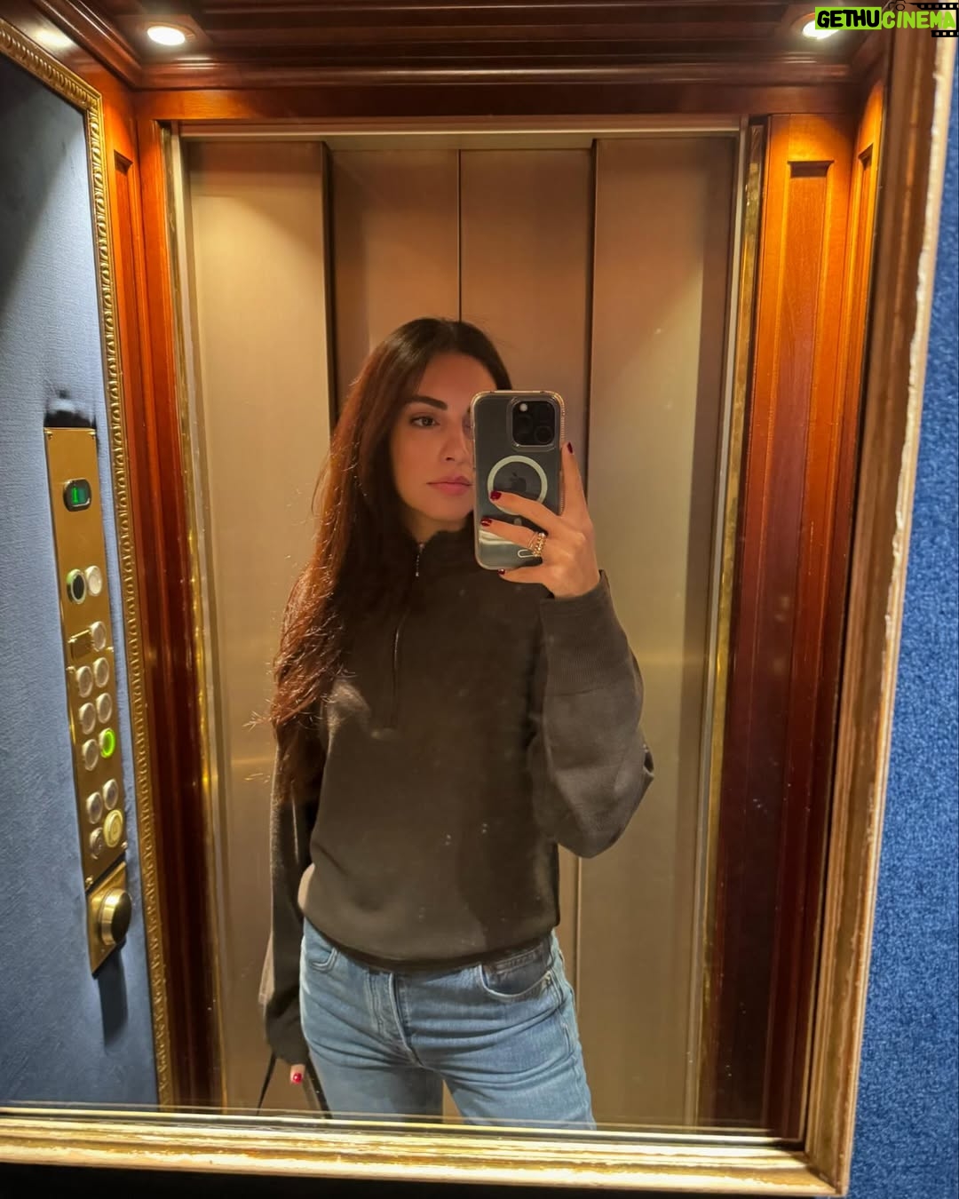 Valerie Abou Chacra - 29K Likes - Weekend in Geneva 💙