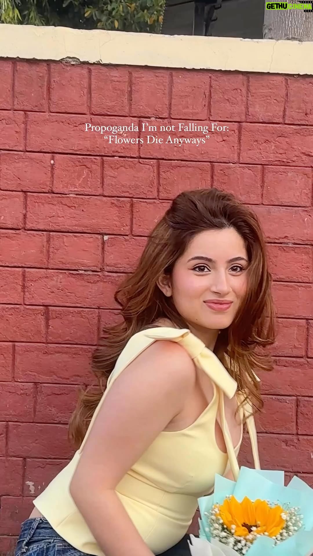 Vamakshi Magotra - 9.5K Likes - Never falling for this Propaganda☺️🌻