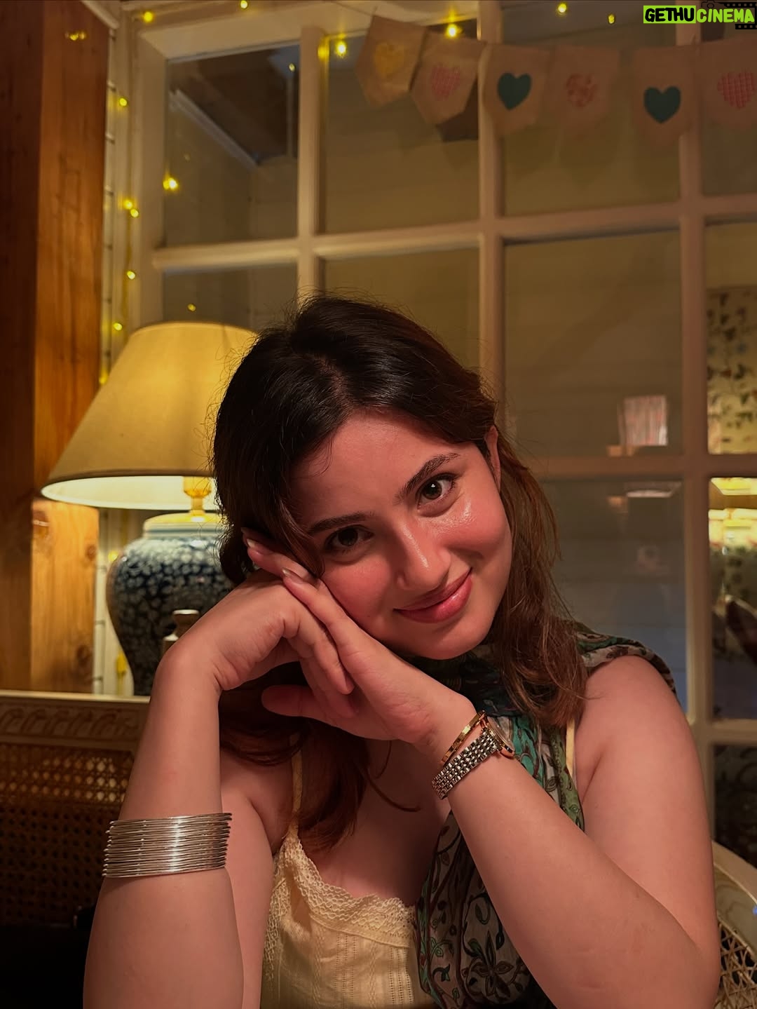 Vamakshi Magotra - 12.3K Likes - The photos that never made it out <3